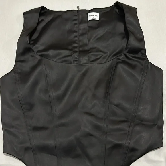 Aritzia Sunday Best Shiloh Satin Bustier - Picture 8 of 8